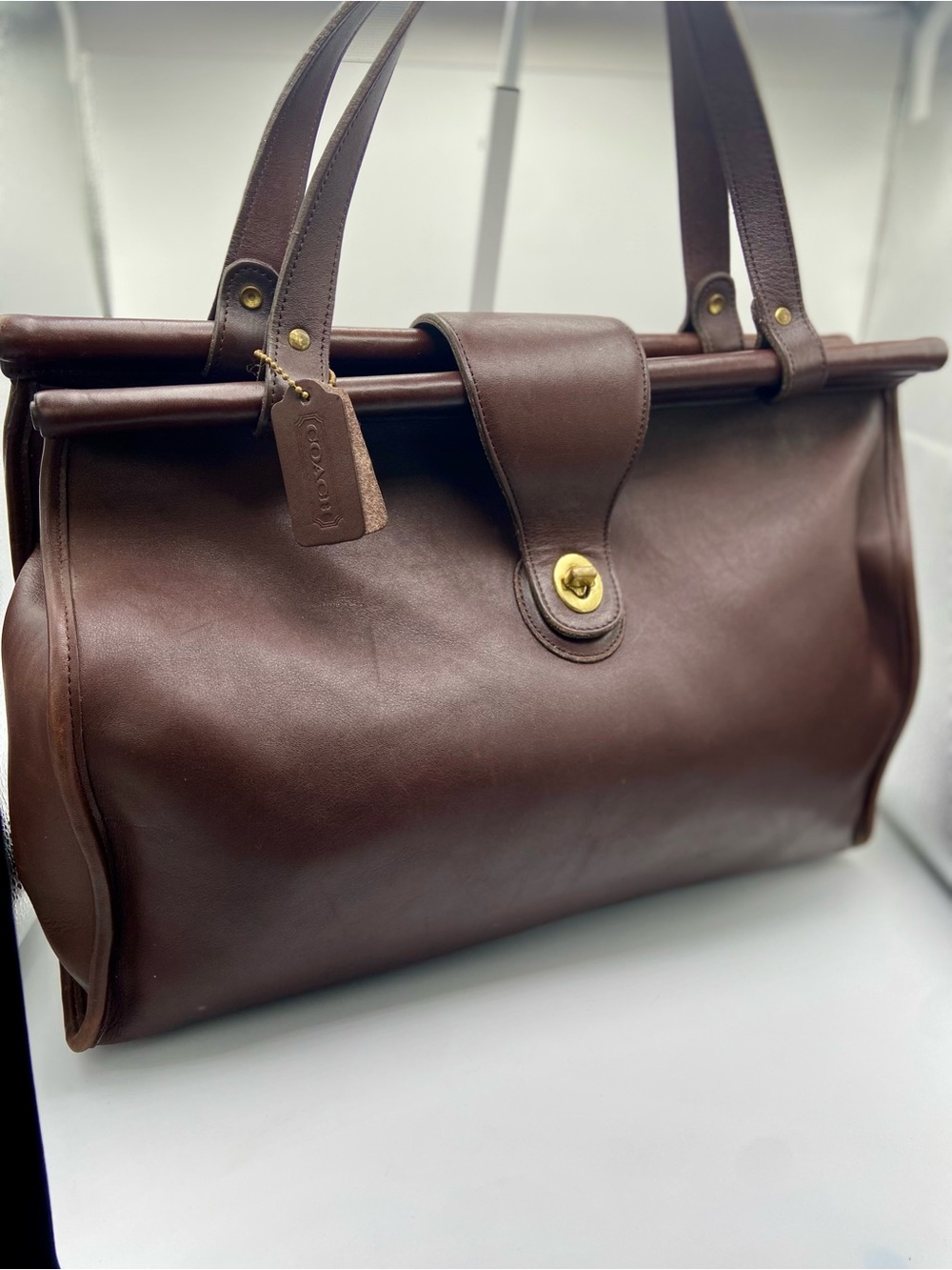 Vintage Coach Barclay Tote 9096 Brown Leather Turnlock Shoulder Bag Made in USA